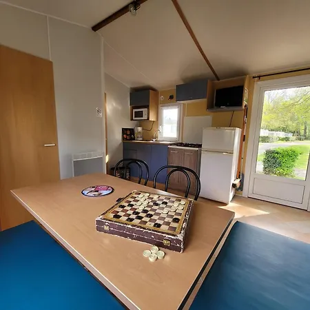 Camping Les 2 Salamandres Arces-sur-Gironde Extérieur photo