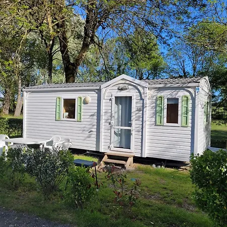 Camping Les 2 Salamandres Arces-sur-Gironde Extérieur photo