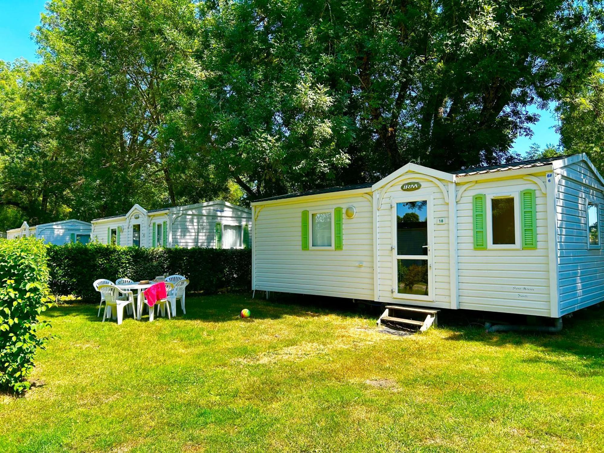 Les 2 Salamandres Campsite *